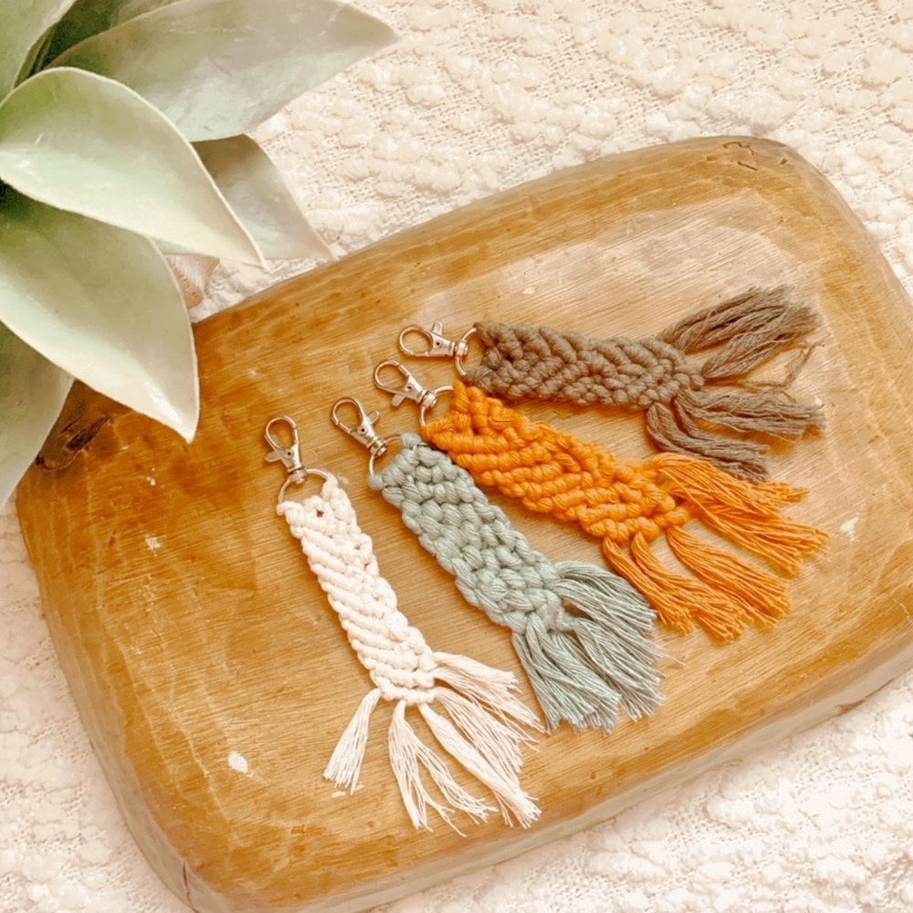 >>Macramé Keychain<<
